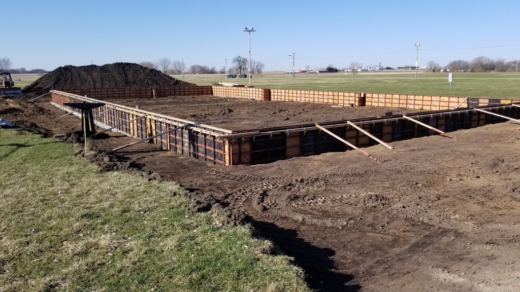 New Commercial Exhibit Building Under Construction