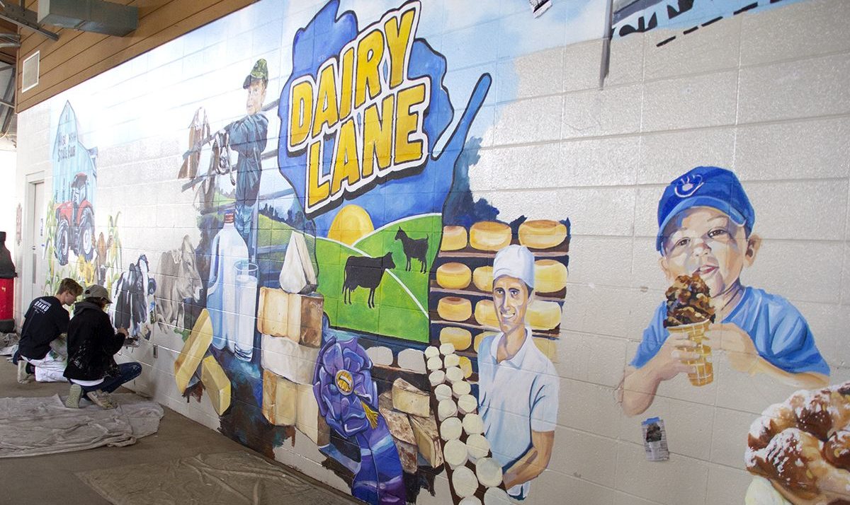 450 Feet Of Artwork Ushers Fair Goers Through New Dairy Lane At WI State Fair