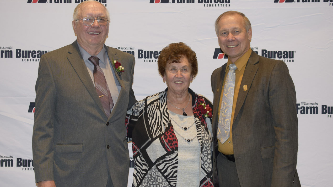 Robert and Karen Schwandt Receive ‘Distinguished Service to Farm Bureau’ Award