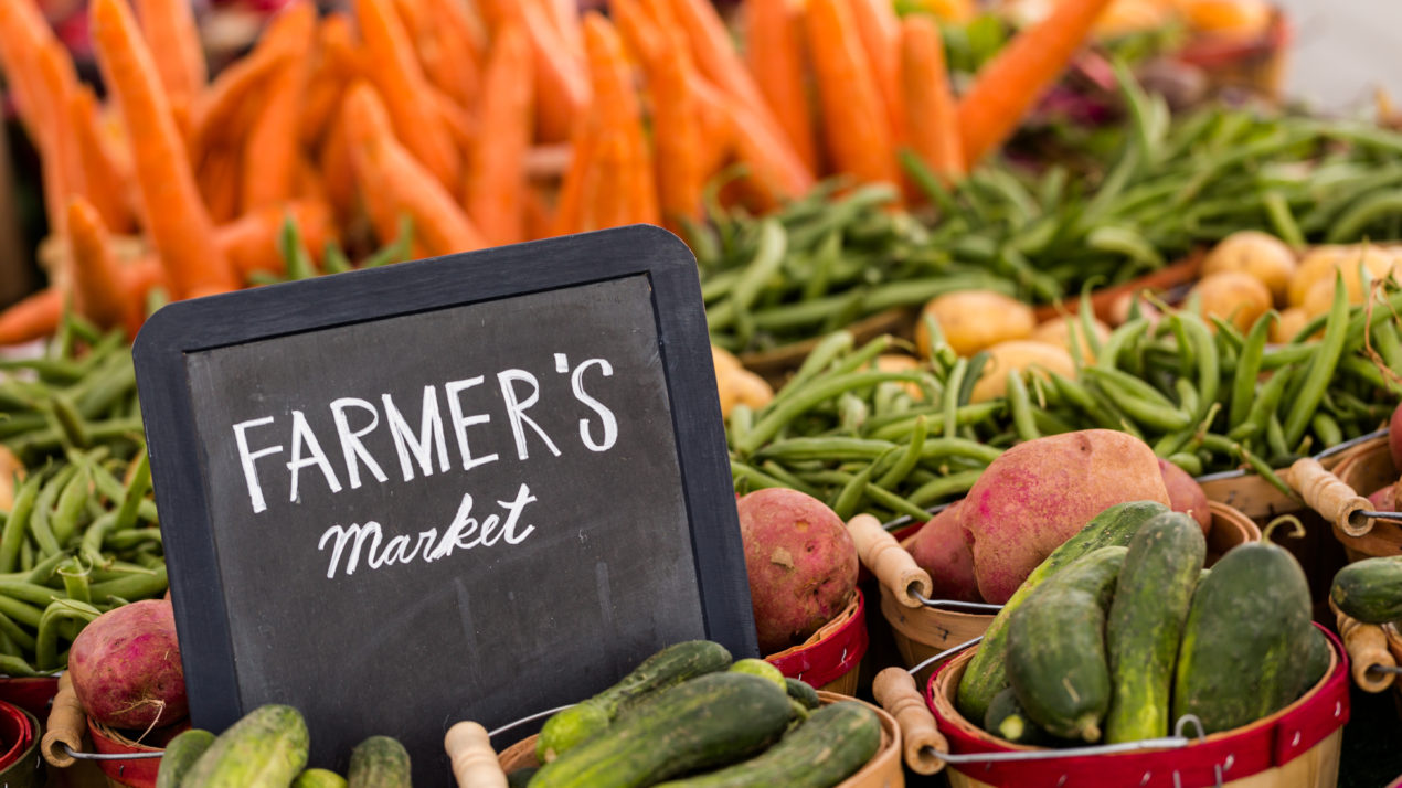 La Crosse delays opening of Farmers Market
