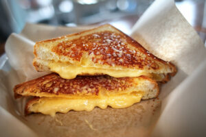 Serve Grilled Cheese At State Fair