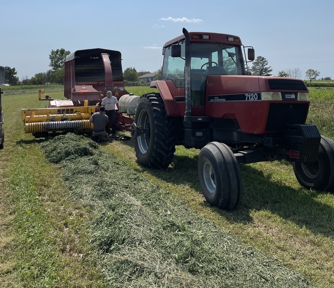 Haying Season is in Full Swing - Mid-West Farm Report