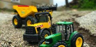 Toy Tractor Show Coming to Marshfield