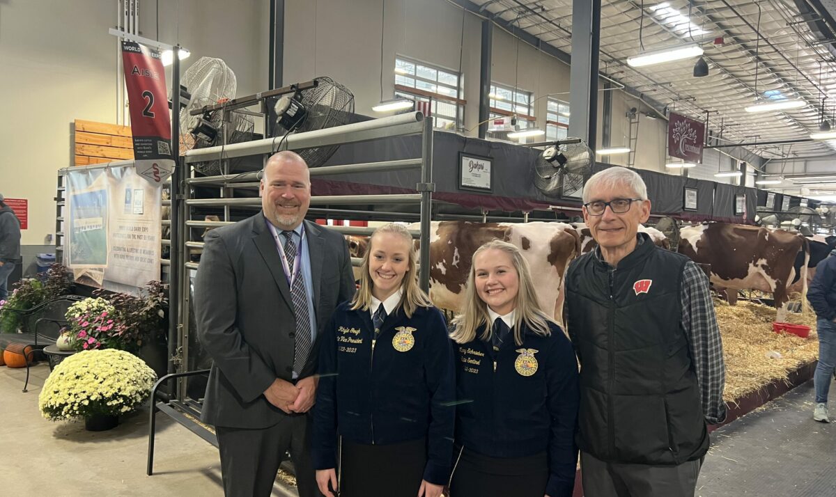 Wisconsin Thanks Its Farmers MidWest Farm Report