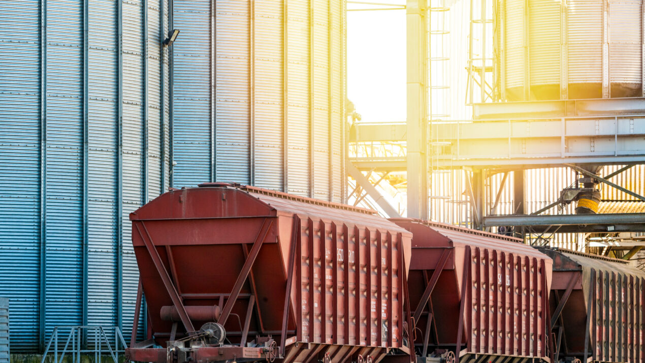 The Challenges Of Transporting & Storing Grain