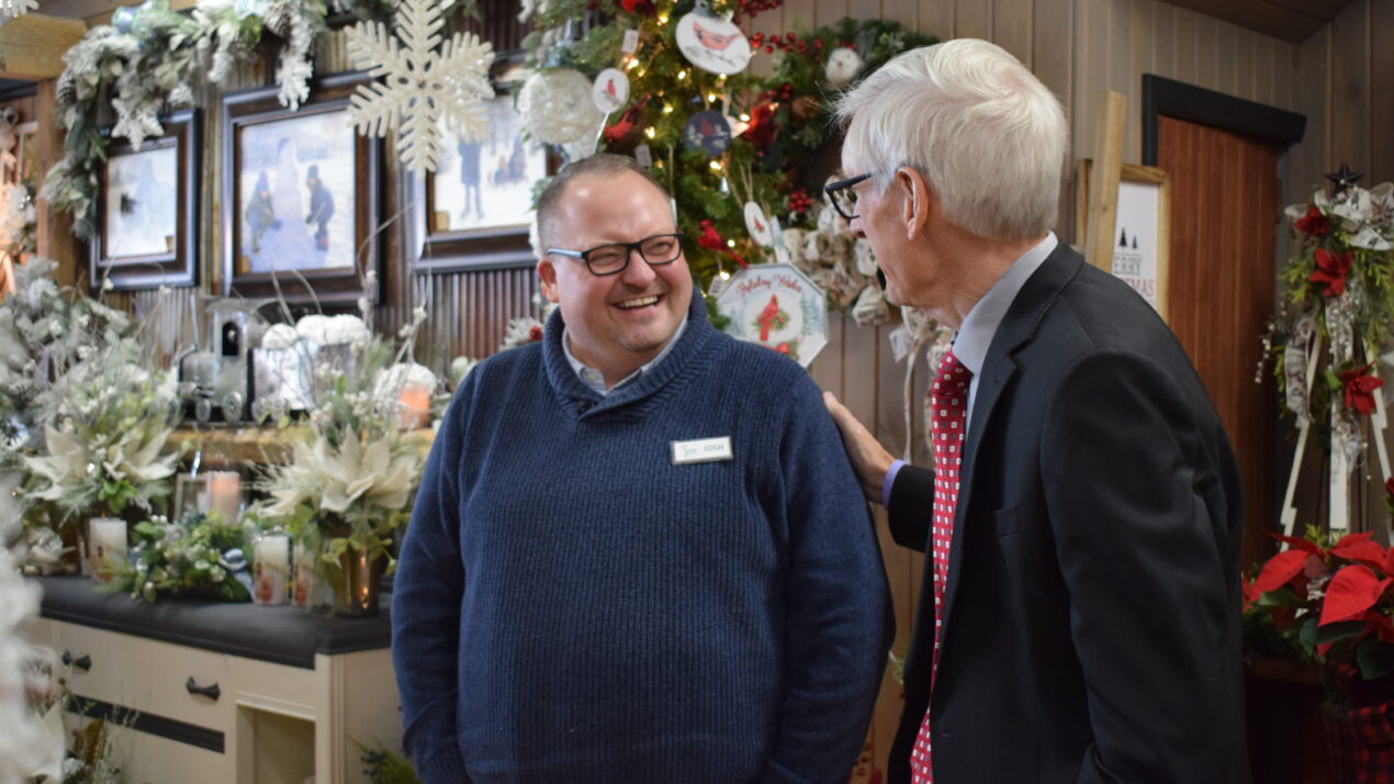 Evers Celebrates “Shop Small Wisconsin”