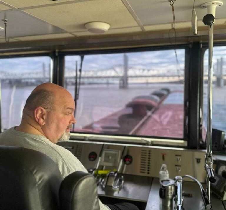 Barge Captain Shares Views on Water Levels & Freight