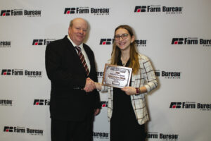 Berg Wins Collegiate Discussion Meet Contest 