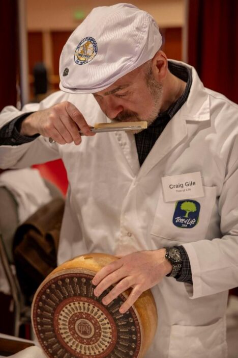 Wisconsin Flexes At World Championship Cheese Contest