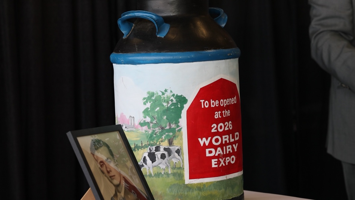 World Dairy Expo’s 30-Year-Old Time Capsule is Now Unsealed